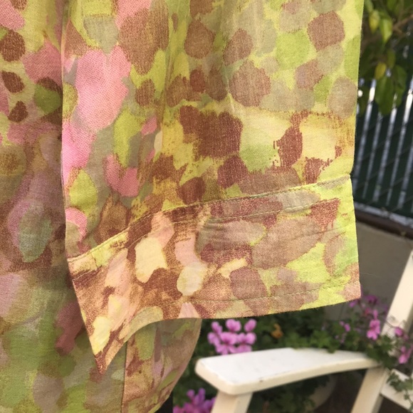 COLDWATER Creek floral blouse - Picture 3 of 10